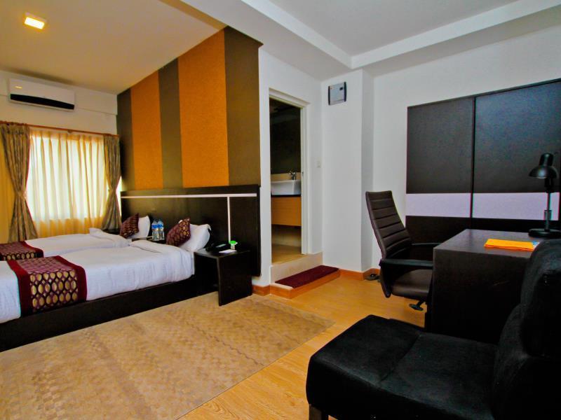 Gaju Suite Hotel Katmandú Exterior foto