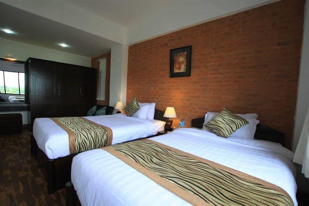 Gaju Suite Hotel Katmandú Exterior foto