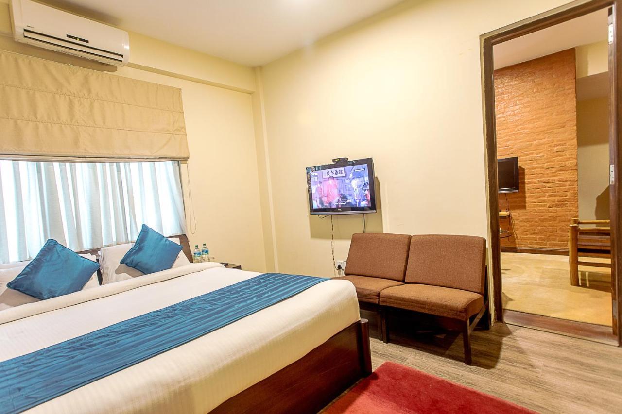 Gaju Suite Hotel Katmandú Exterior foto