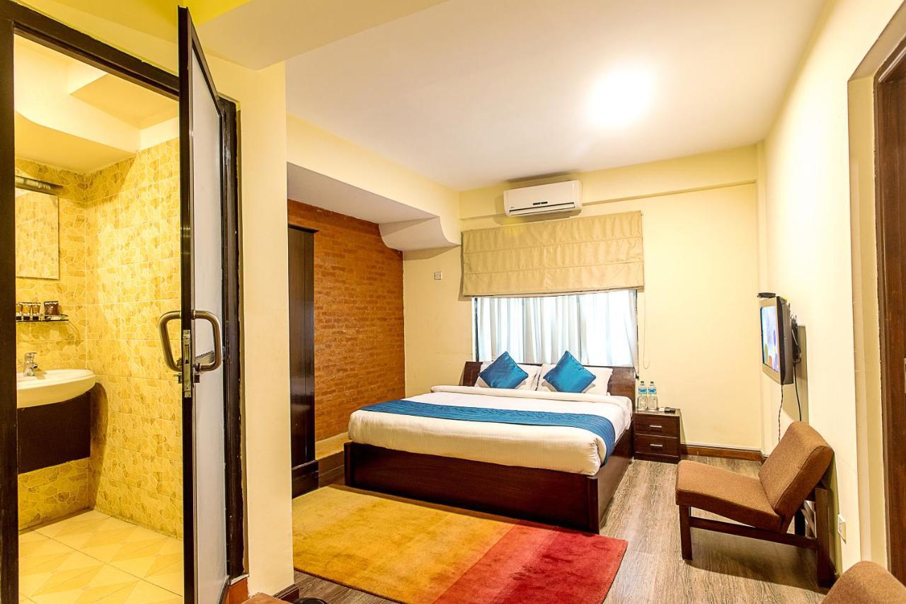 Gaju Suite Hotel Katmandú Exterior foto